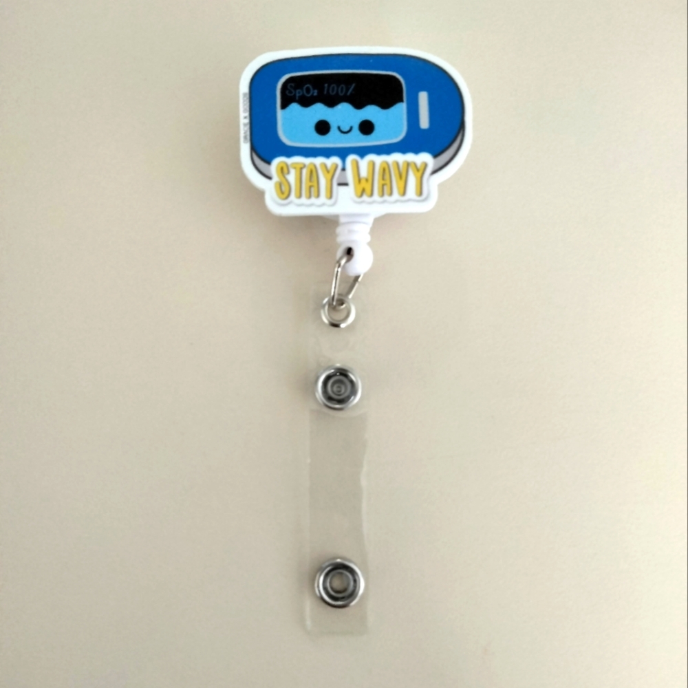 NEW Cute Stay Wavy Badge Reel
